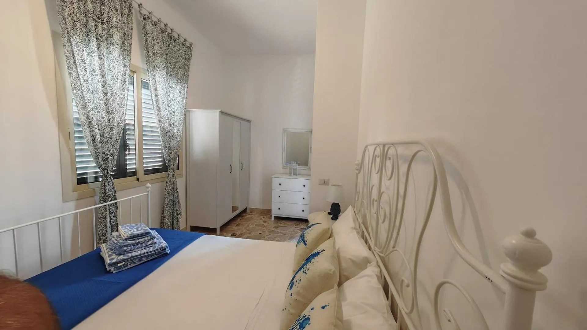 Feriehus Casuzze House Villa Villaggio Azzurro Italien